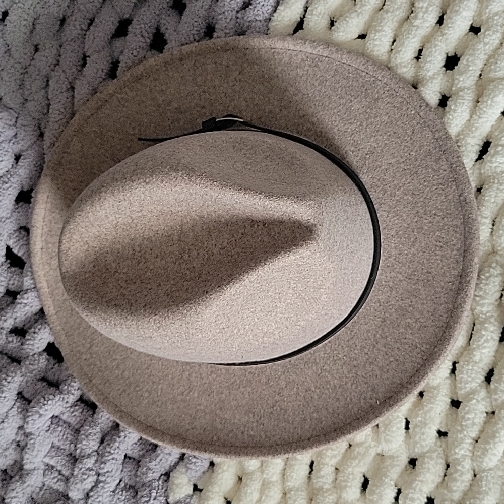 Classic Wool Fedora - Picture 2 of 5